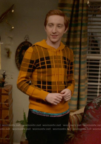 Big Red’s yellow plaid hooded sweater on High School Musical The Musical The Series