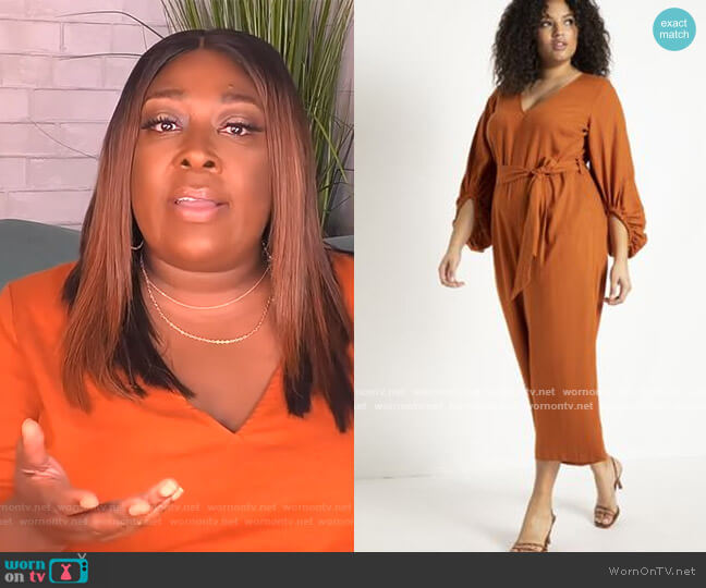 Eloquii Puff Sleeve Linen Jumpsuit worn by Loni Love on The Real