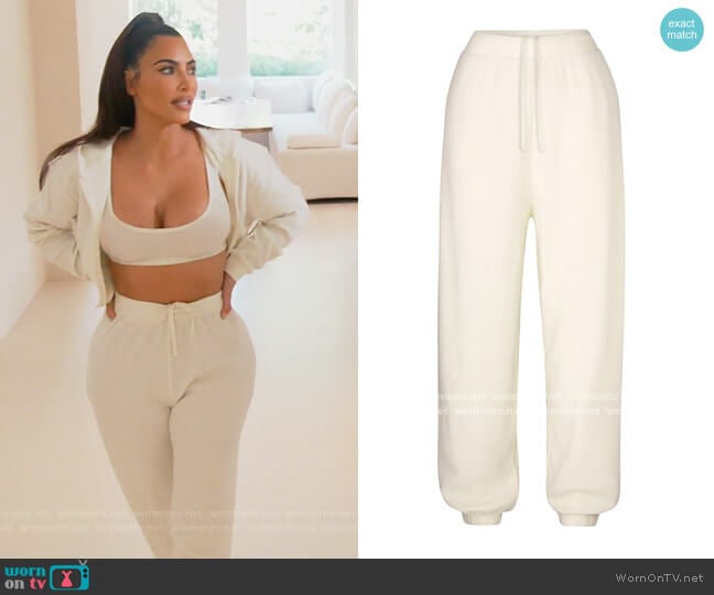 Skims Waffle Jogger worn by Kim Kardashian on Keeping Up with the Kardashians