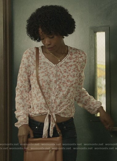 Grace’s white floral tie waist top on All American