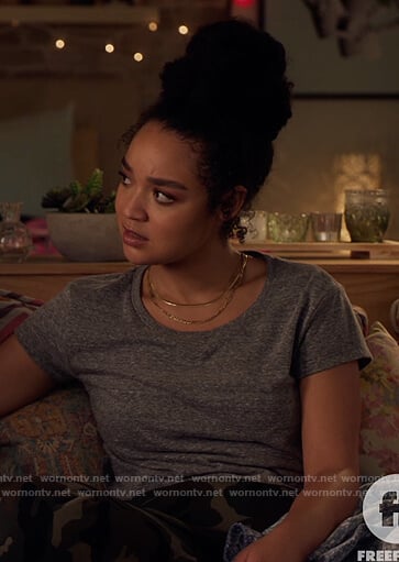 Kat’s gray’s crew neck tee on The Bold Type