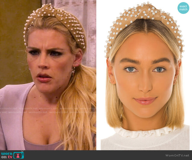 Lele Sadoughi Faux Leather Pearl Knotted Headband worn by Summer Dutkowsky (Busy Philipps) on Girls5eva