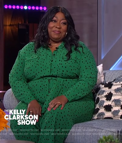 Loni’s green dotted jumpsuit on The Kelly Clarkson Show