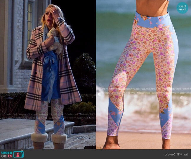 LoveShackFancy x Bandier Mixed Print Legging worn by Summer Dutkowsky (Busy Philipps) on Girls5eva