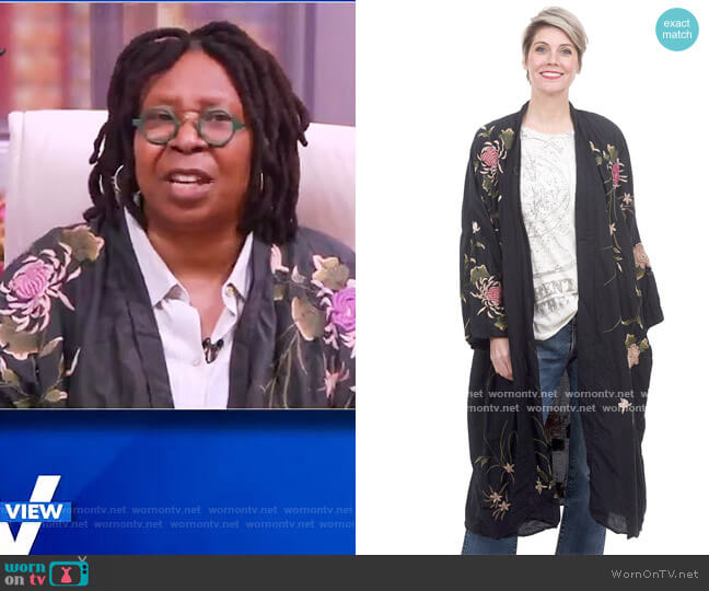 Magnolia Pearl Bonita Kimono worn by Whoopi Goldberg on The View