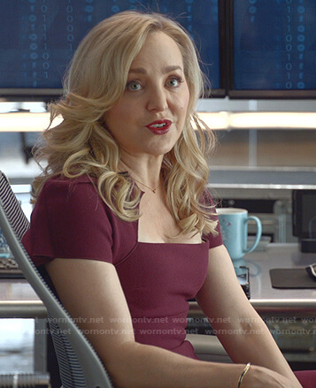 Marissa’s burgundy short sleeve dress on Bull