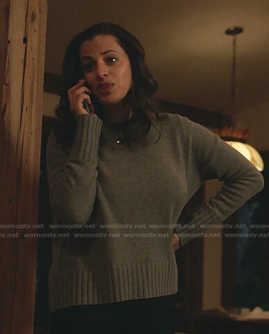 Grace’s grey sweater on Manifest