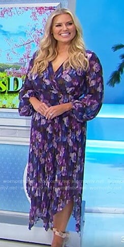 Rachel’s purple floral pleated dress on The Price is Right