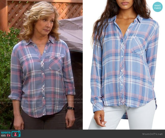 Rails Hunter Shirt in Harbor Pink worn by Vanessa Baxter (Nancy Travis) on Last Man Standing