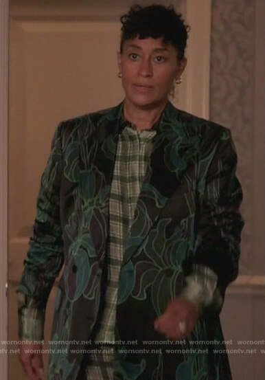 Rainbow’s green floral blazer on Black-ish