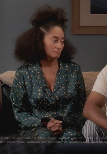 Rainbow’s green star print pajamas on Black-ish