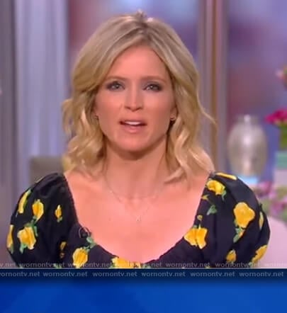 Sunny’s black floral print top on The View
