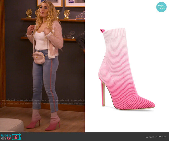 Steve Madden Dianne Knit Stiletto Booties worn by Summer Dutkowsky (Busy Philipps) on Girls5eva