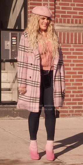 Summer’s pink pom cardigan set, beret and plaid coat on Girls5eva