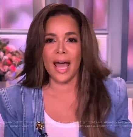 Sunny’s denim jacket with gold buttons on The View