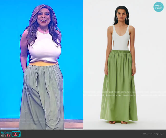 Tibi Italian Sporty Nylon Pull On Cocoon Skirt worn by Wendy Williams on The Wendy Williams Show