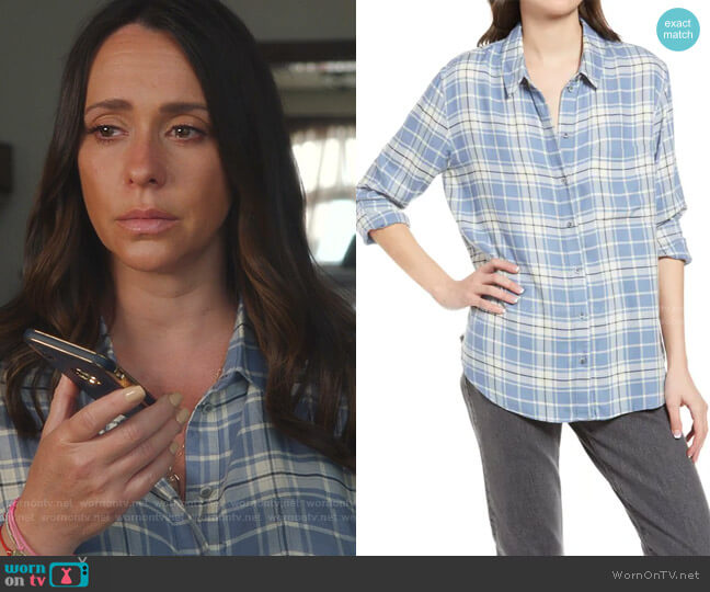 Treasure & Bond Plaid Boyfriend Shirt worn by Maddie Kendall (Jennifer Love Hewitt) on 9-1-1