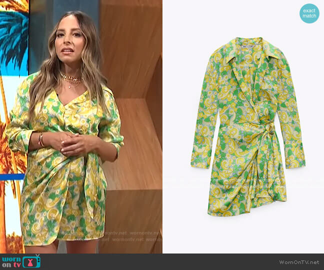 Zara Printed Dress with Headband worn by Lilliana Vazquez on E! News