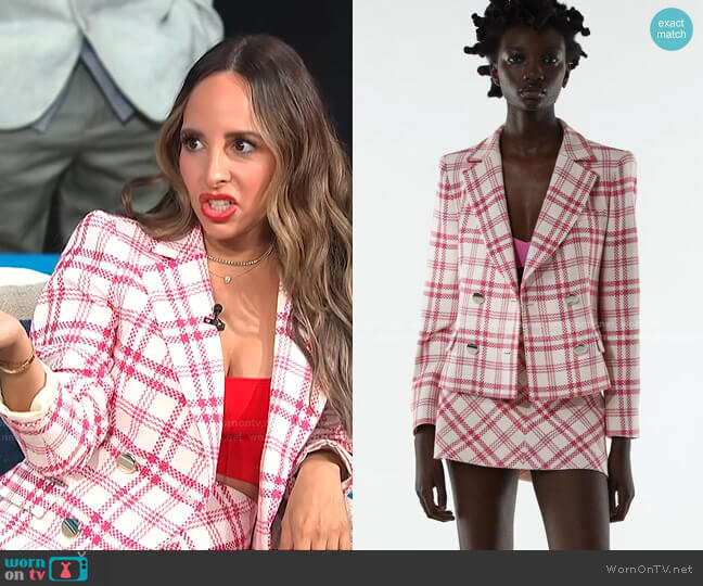 Zara Textured Plaid Blazer worn by Lilliana Vazquez on E! News