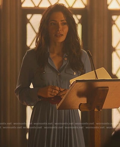 Billie’s blue pleated shirtdress on Sex/Life