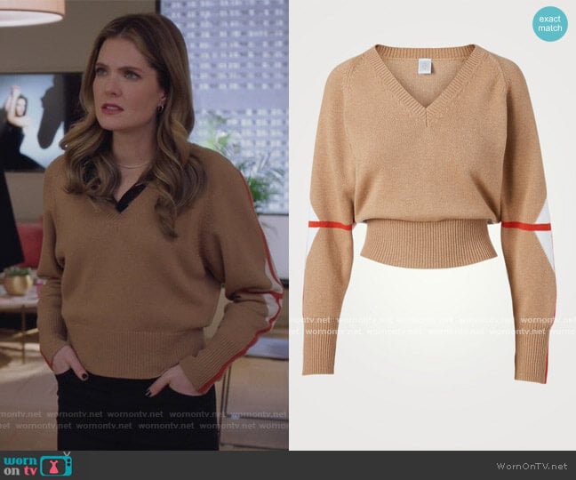 Eleventy Wool And Cashmere Sweater worn by Sutton (Meghann Fahy) on The Bold Type