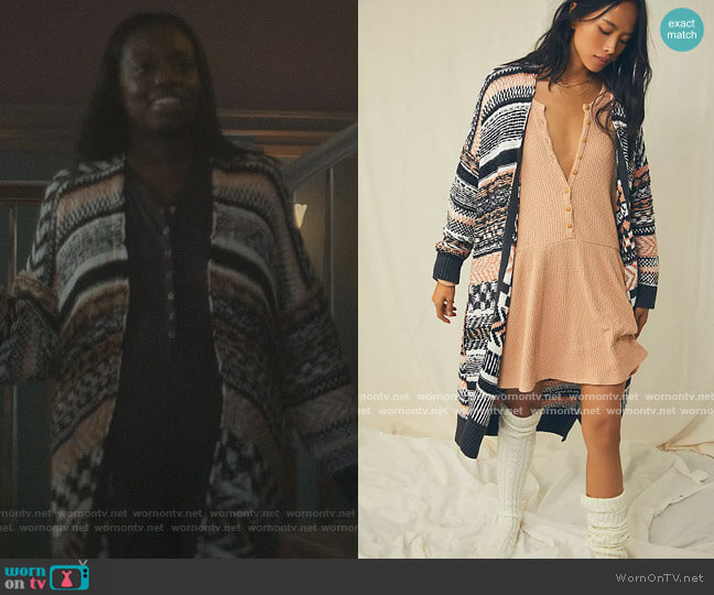 Free People Dust In The Wind Cardi worn by Kiesha Williams (Birgundi Baker) on The Chi