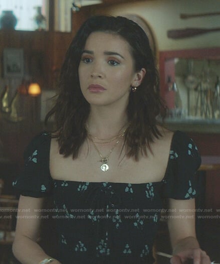 Bess’s black floral smocked top on Nancy Drew