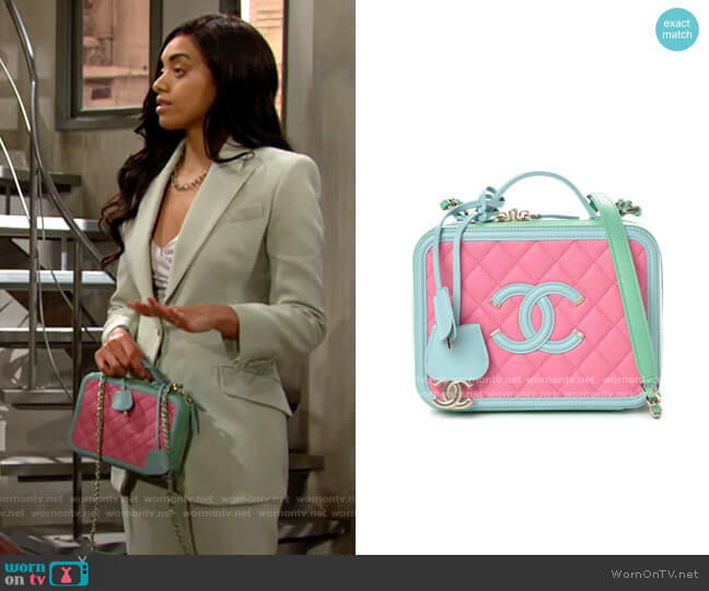 Chanel Caviar Quilted Medium CC Filigree Vanity Case Pink Green Blue worn by Zoe (Kiara Barnes) on The Bold and the Beautiful