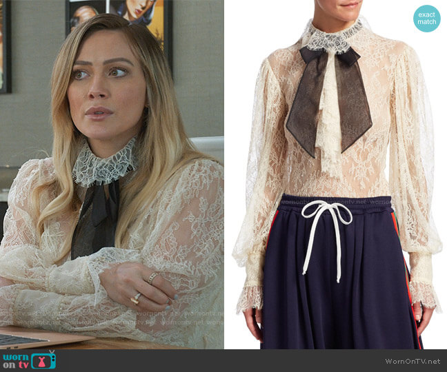 Gucci Lace Contrast Tie Neck Blouse worn by Kelsey Peters (Hilary Duff) on Younger