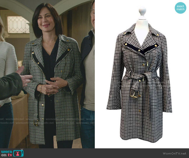 Gucci Belted Wool Coat worn by Cassandra Nightingale (Catherine Bell) on Good Witch