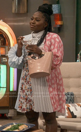 Harper’s mixed print pleated dress on iCarly