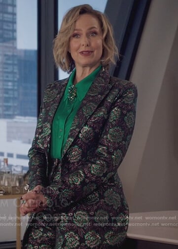 Jacqueline’s floral jacquard blazer on The Bold Type
