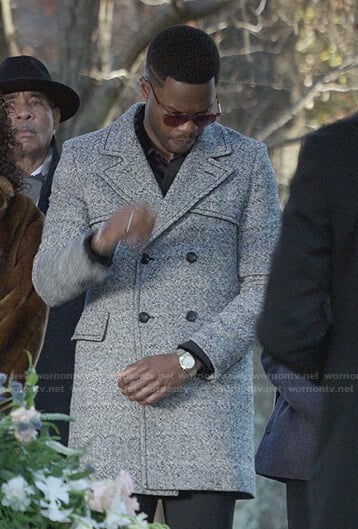 Jeff’s grey double breasted coat on Dynasty