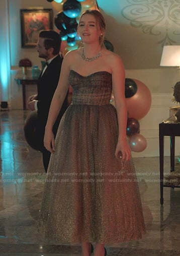 Kirby’s strapless tulle dress on Dynasty