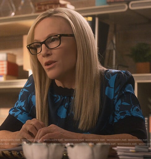 Linda’s blue floral sweater on Lucifer