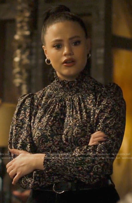 Maggie’s paisley smocked neck blouse on Charmed