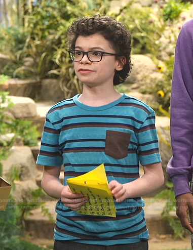 Matteo’s blue and brown striped tee on Bunkd