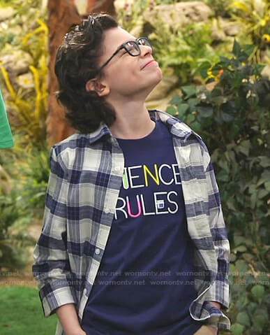 Matteo’s navy Science Rules tee on Bunkd