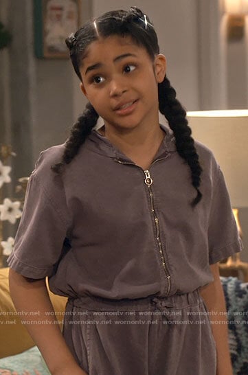 Millicent’s zip front hooded jumpsuit on iCarly