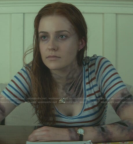 Nancy’s striped scoop neck tee on Nancy Drew