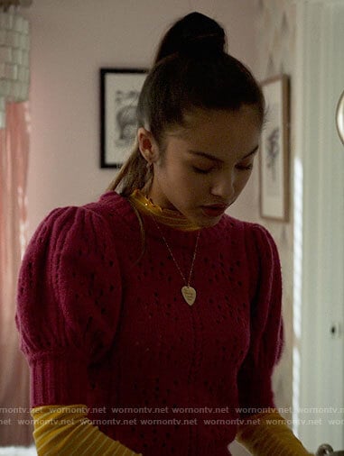 Nini’s pink puff sleeve sweater on High School Musical The Musical The Series