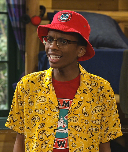 Noah’s yellow paisley print shirt on Bunkd