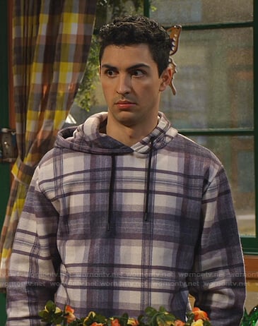 Parker’s plaid hoodie on Bunkd