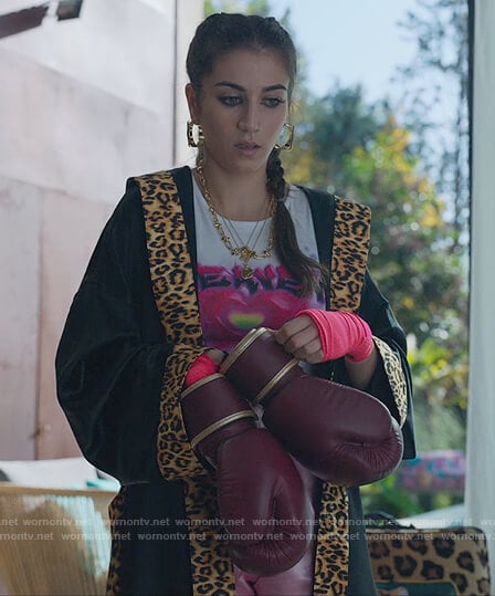 Rebeca’s leopard trim robe and heaven graphic top on Elite