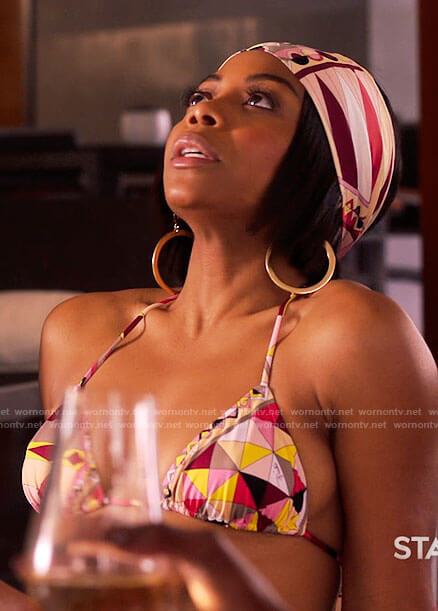 Renee’s geometric print bikini and scarf on Run the World