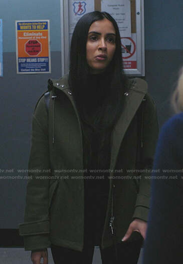 Saanvi’s green hooded jacket on Manifest