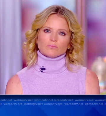 Sara’s pink turtleneck sleeveless sweater on The View