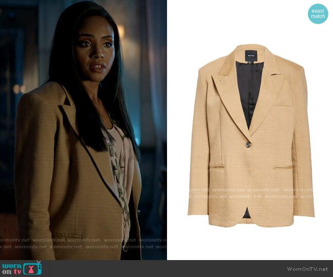 Smythe 90s Linen Blend Slub Blazer worn by Sophie Moore (Meagan Tandy) on Batwoman