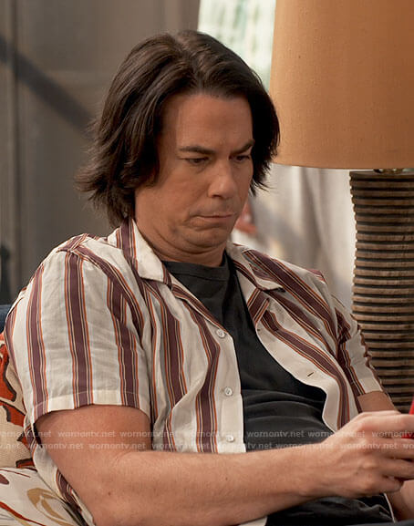 Spencer’s vertical striped shirt on iCarly