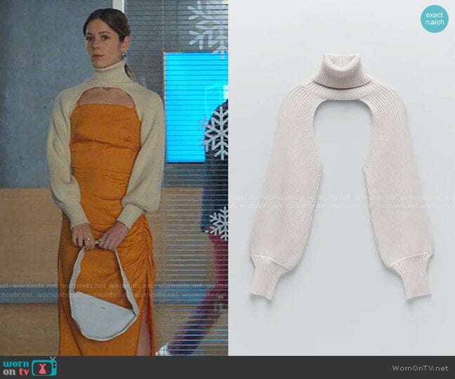 Zara Turtleneck Sleeve Scarf worn by Cayetana Grajera Pando (Georgina Amoros) on Elite
